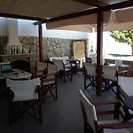 Akri 3* Akráta