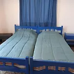 Pensión Akri 3*