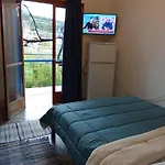 Akri Pensión Akráta