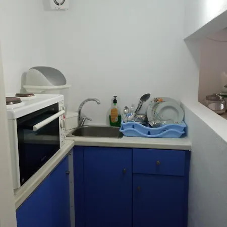 Guest house Akri