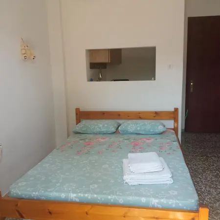 Akri Guest house *